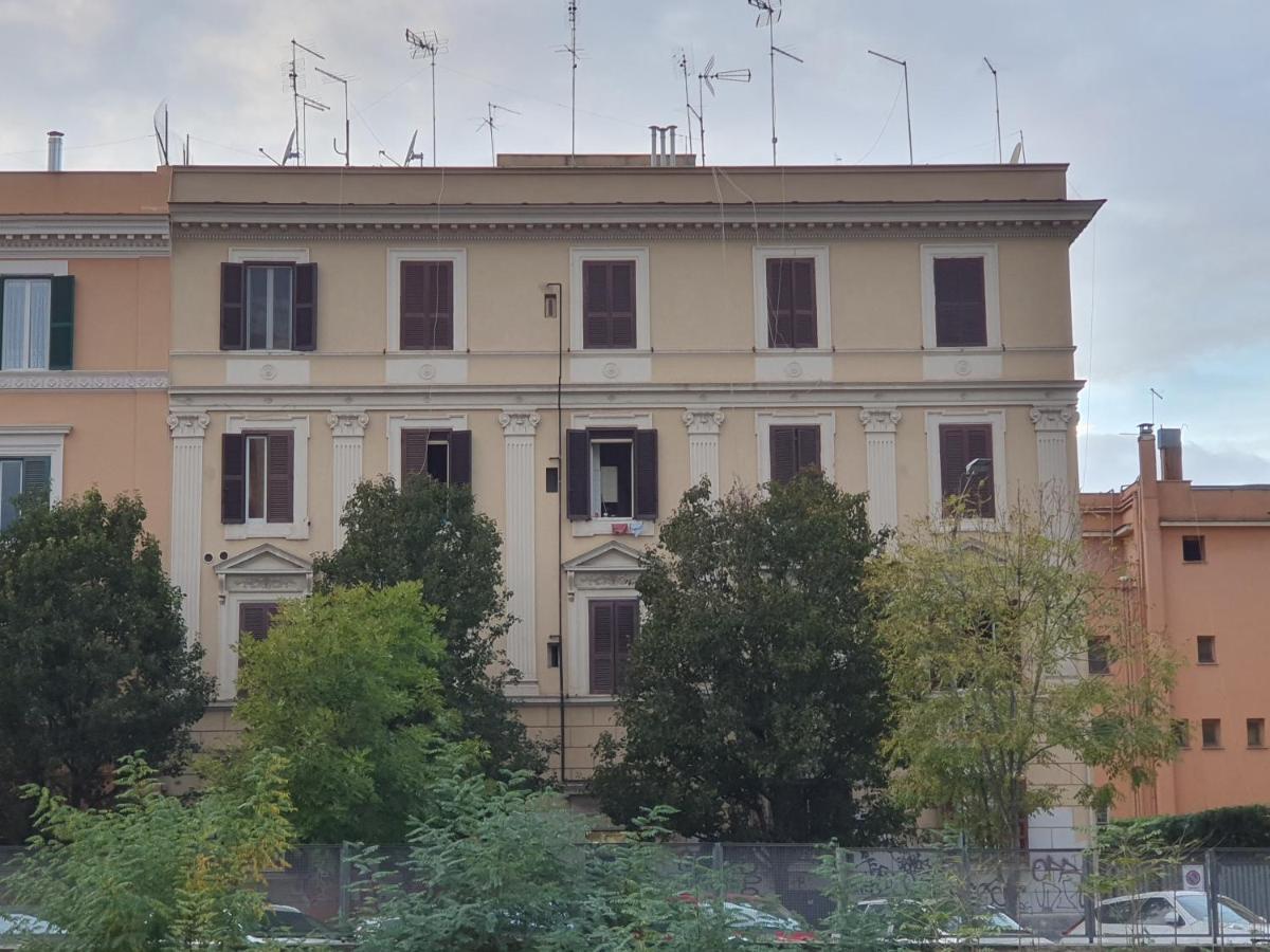 Апартаменти Casa Menna Рим Екстер'єр фото